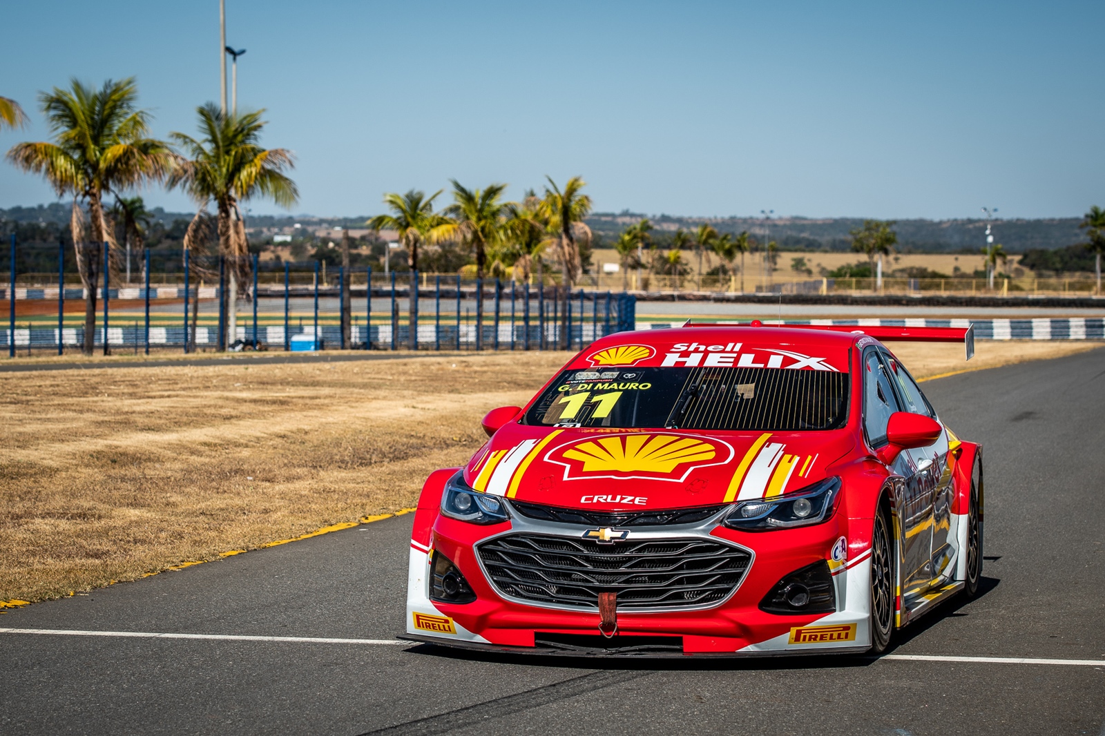 Stock Car Gaetano di Mauro é o primeiro a acelerar o novo carro da Stock Car em Goiânia
