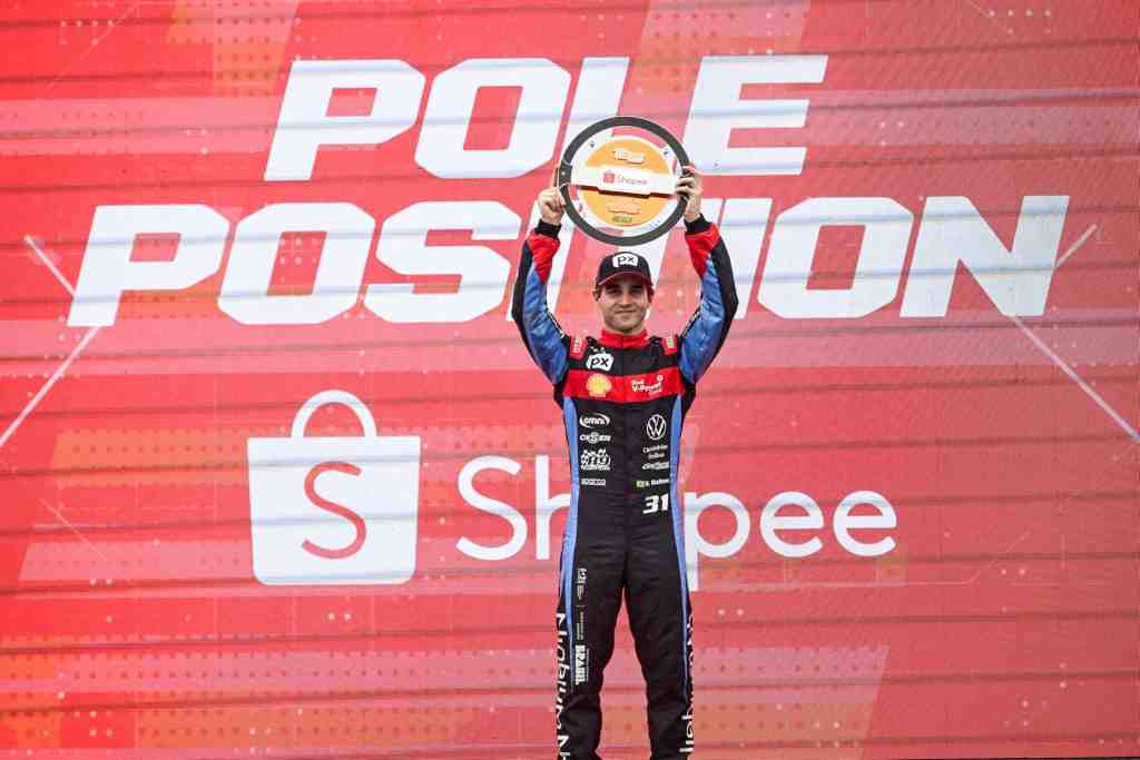Truck: Nicolas Giaffone “voa” no temporal e crava pole da Elite em Cascavel
