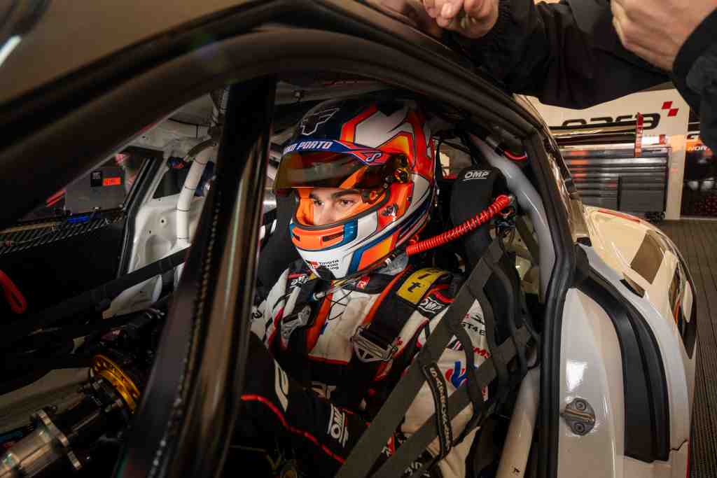 IMSA: Kiko Porto mostra força em Laguna Seca, mas penalizações impedem briga pela vitória na IMSA
