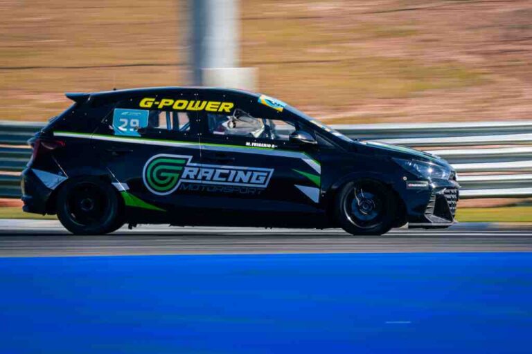 Turismo Nacional: Max Frigerio e Sena Jr colocam G Racing no pódio