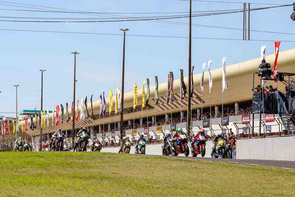 Motovelocidade: MOTO1000GP retorna a Cascavel em 2 de agosto com oito categorias de ingressos disponíveis