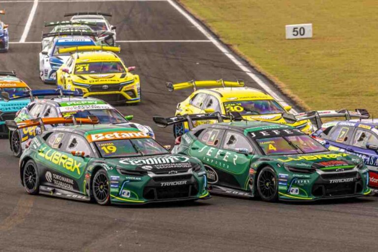 StockCar: Julio Campos ganha dez posições e termina no top-10 da corrida sprint no Velocitta