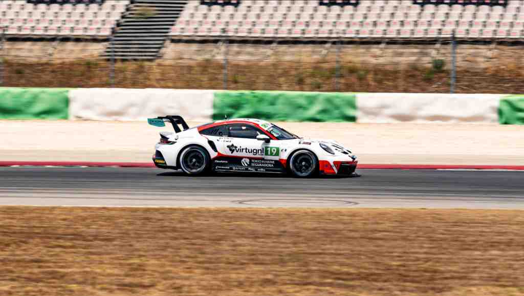 PorscheCup: Felipe e Pipo Massa fazem meia corrida excelente na primeira vez juntos no automobilismo