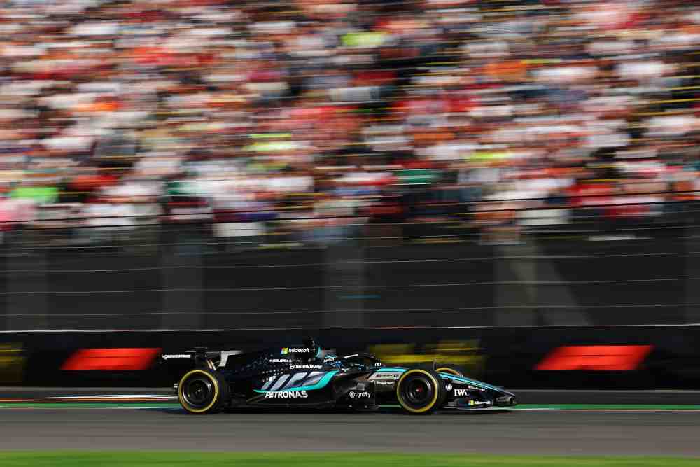 F1: Charles Leclerc lidera o índice de referência de sexta-feira no México em condições médias e macias.